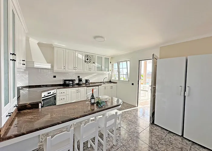 Esmeralda Junto Al Mar * Mogán