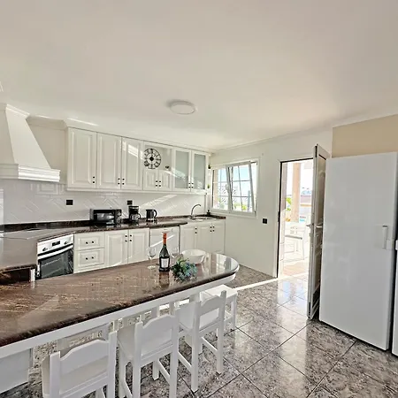 Esmeralda Junto Al Mar * Mogán